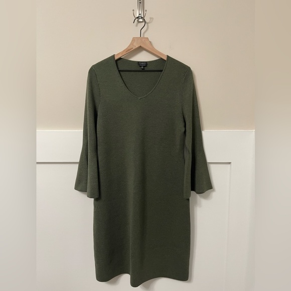 Talbots Pure Merino Wool Flare Sleeve Shift Army Green Dress Size Medium - Picture 3 of 8